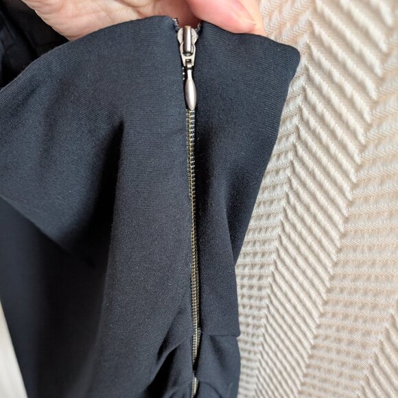 Banana Republic Navy Blue One Shoulder Dress Minimalist Size 10 Cocktail - Picture 9 of 12